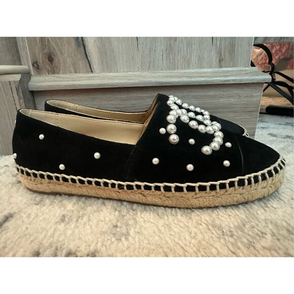 CHANEL Suede Pearl CC Espadrilles EU 35 - Picture 6 of 12